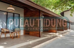 room gurita share 4 penginapan pulau seoa